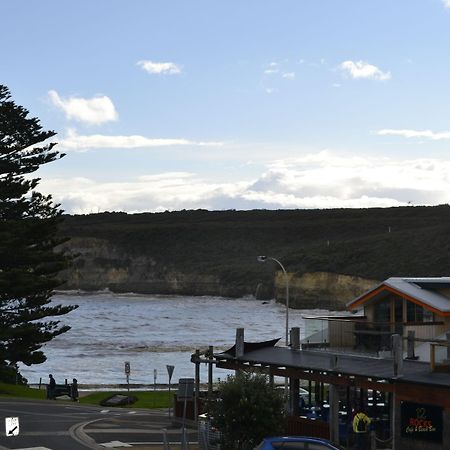 Loch Ard Motor Inn Port Campbell Exterior photo